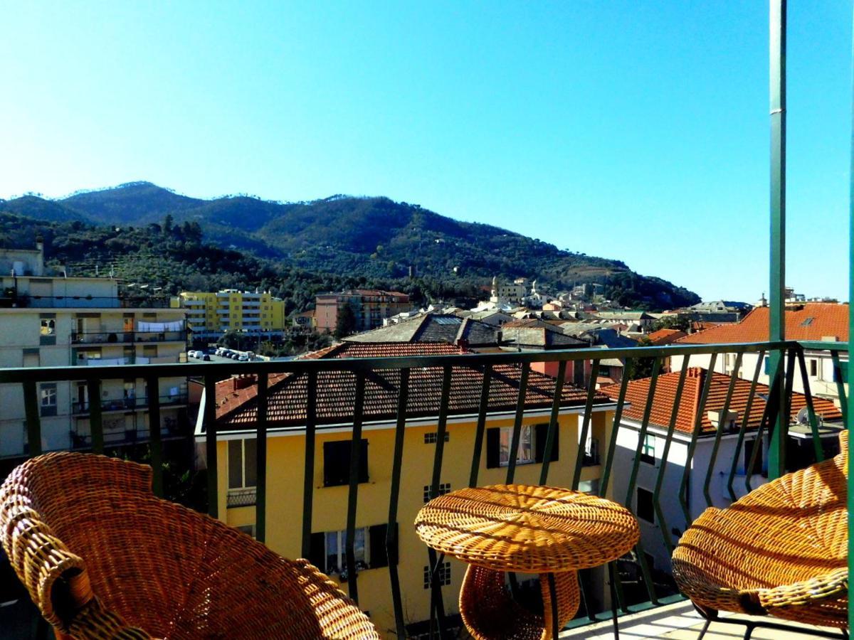 A Casa Di Cecilia!! Lägenhet Levanto Exteriör bild