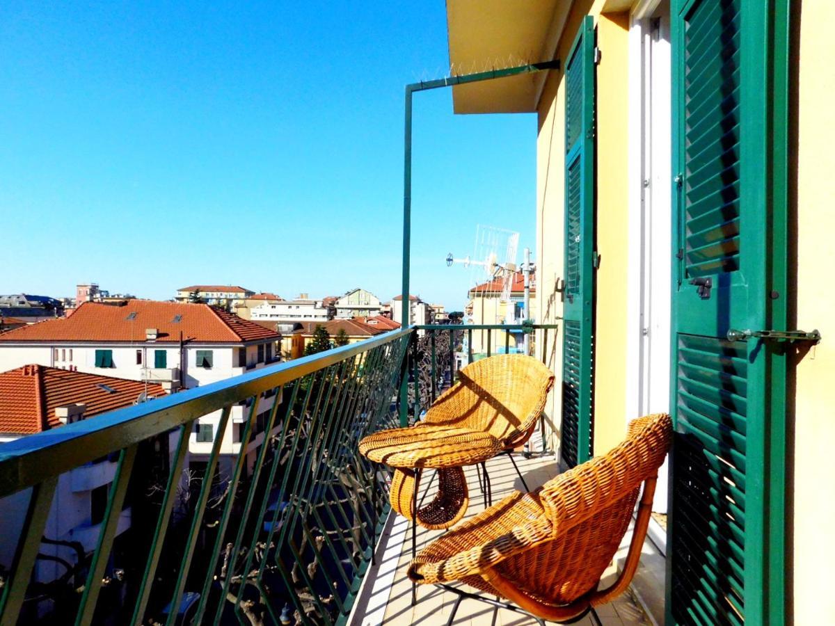 A Casa Di Cecilia!! Lägenhet Levanto Exteriör bild