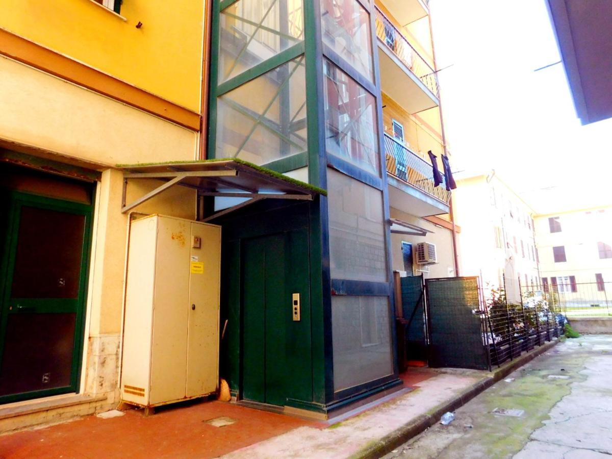 A Casa Di Cecilia!! Lägenhet Levanto Exteriör bild